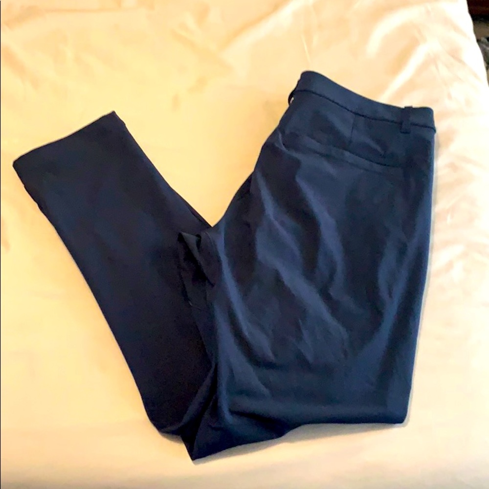 Lululemon classic fit 33x30 commission pants